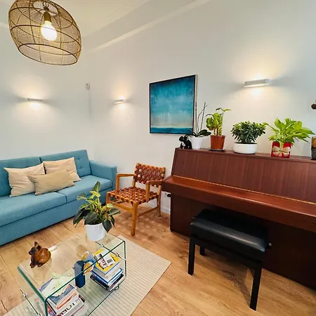 Apartment Bright And Cozy In Principe Real Lissabon