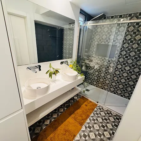 Апартаменты Bright And Cozy In Principe Real Лиссабон