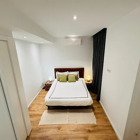 Апартаменты Bright And Cozy In Principe Real *