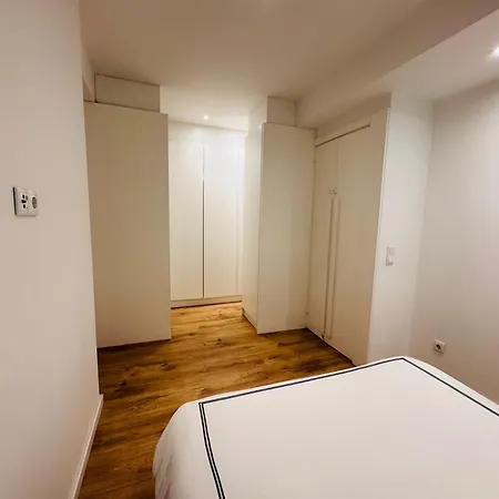 Bright And Cozy In Principe Real Апартаменты