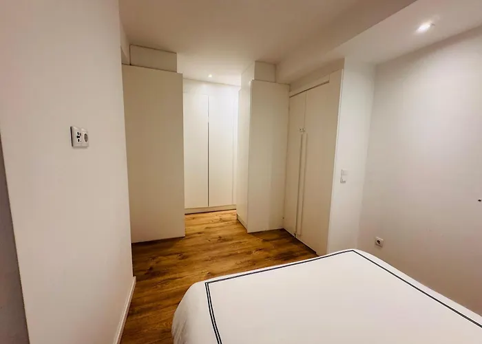 Bright And Cozy In Principe Real Apartment