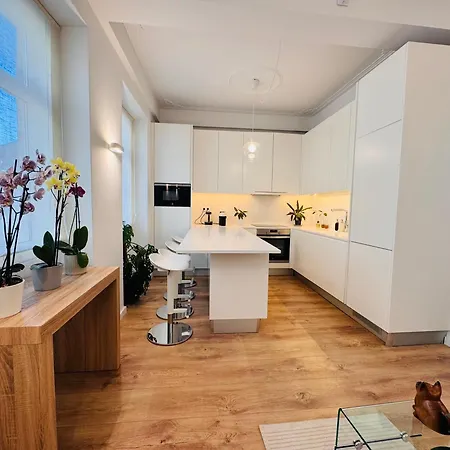 Bright And Cozy In Principe Real דירה